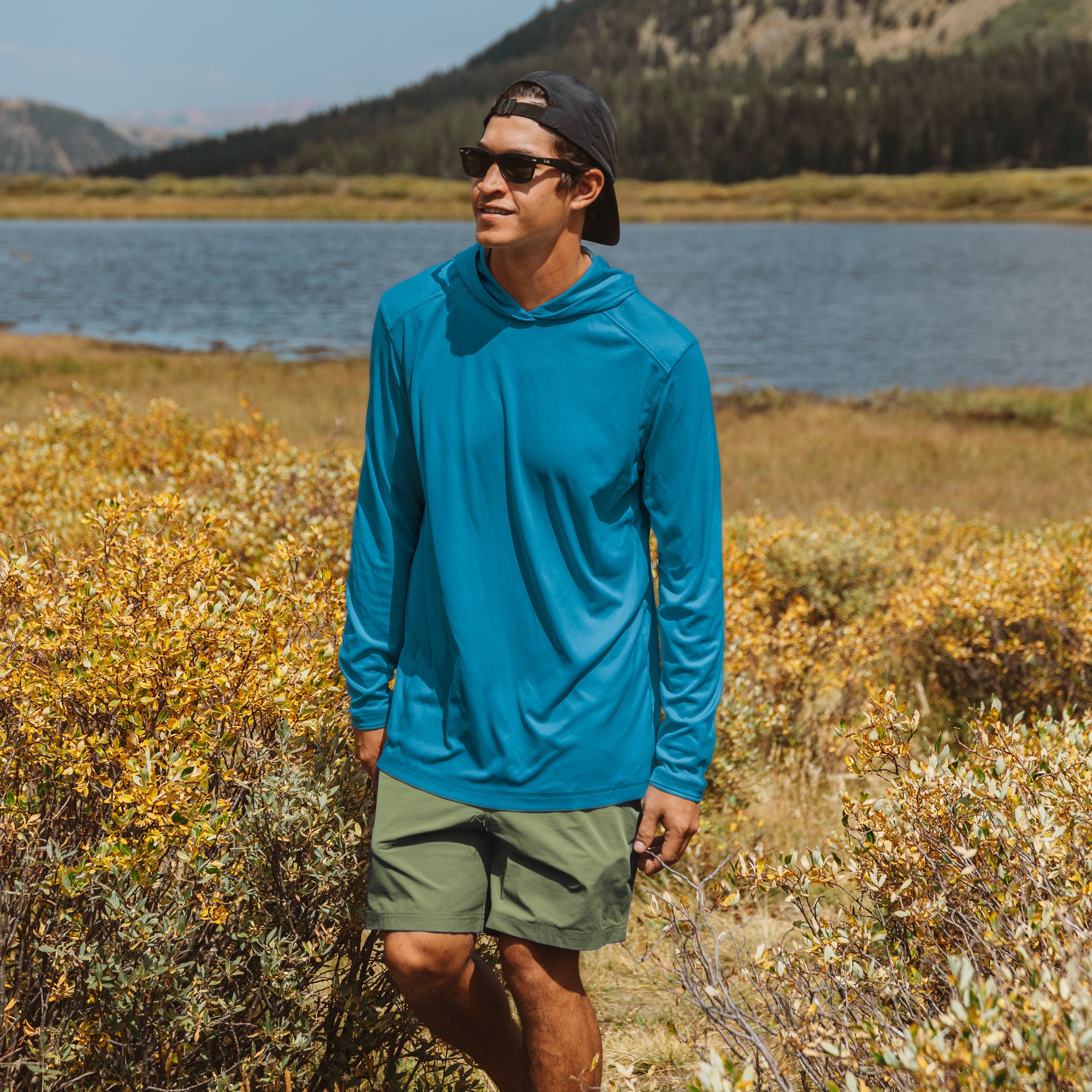 Abu Garcia Performance Hooded Sun Shirt - Carbon Color Long Sleeve Fishing Shirt