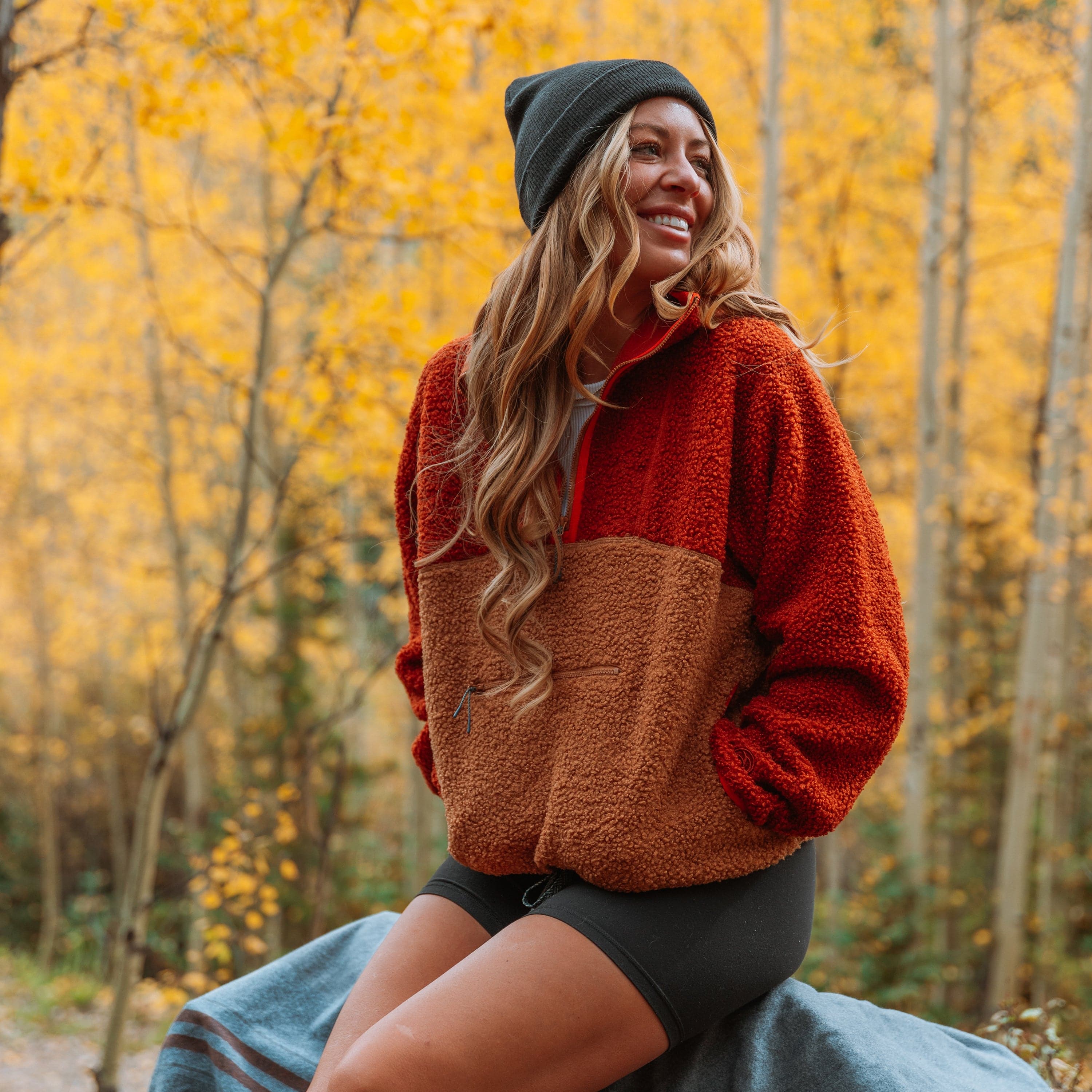 Women's Headwind Sherpa Pullover | Fleece Pullover | Half-Zip