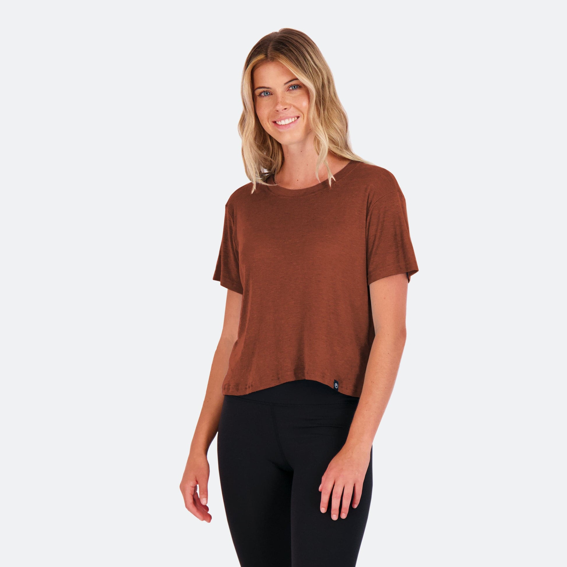 Vapor Apparel Sun Protection Women's 200 Mile Cropped Tee